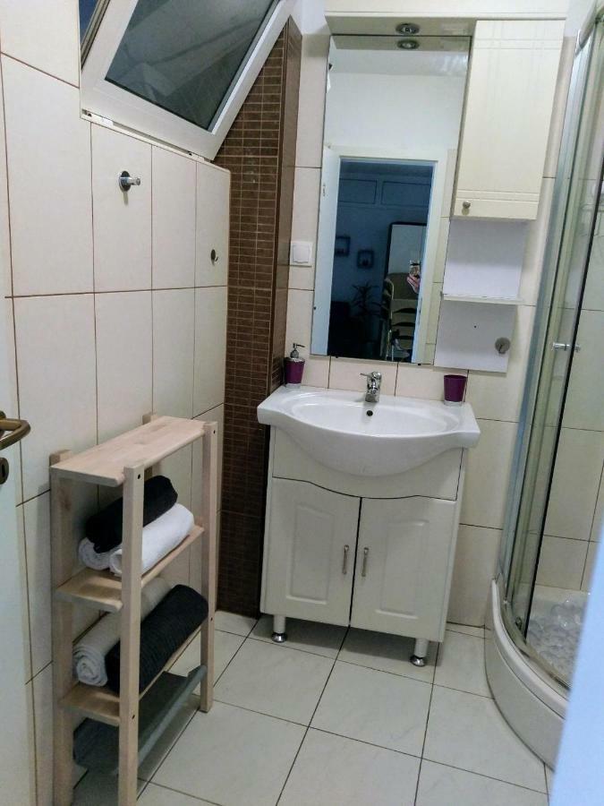 Lovely Apartment With Garden And Terrace Rijeka Bagian luar foto