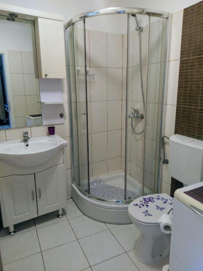 Lovely Apartment With Garden And Terrace Rijeka Bagian luar foto