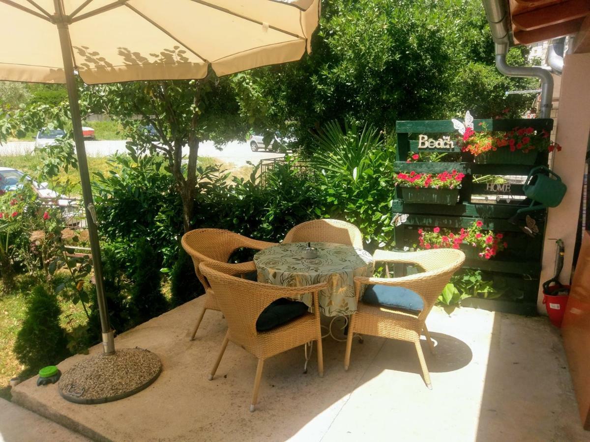 Lovely Apartment With Garden And Terrace Rijeka Bagian luar foto
